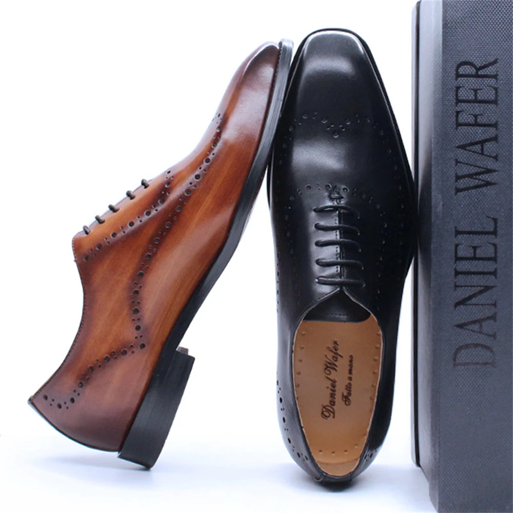 Луксозни Мъжки модел обувки От Естествена Кожа в стил Дерби Дантела с остри Пръсти За Сватбени Партита Реколта бизнес модела обувки с Перфорации тип 