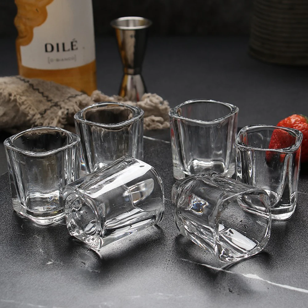 комплект от 6 теми кристална чаша творчески чаша за водка, алкохол, чаша вино, чаша за парти очарователен чаша с дебело дъно Изображение 0 
